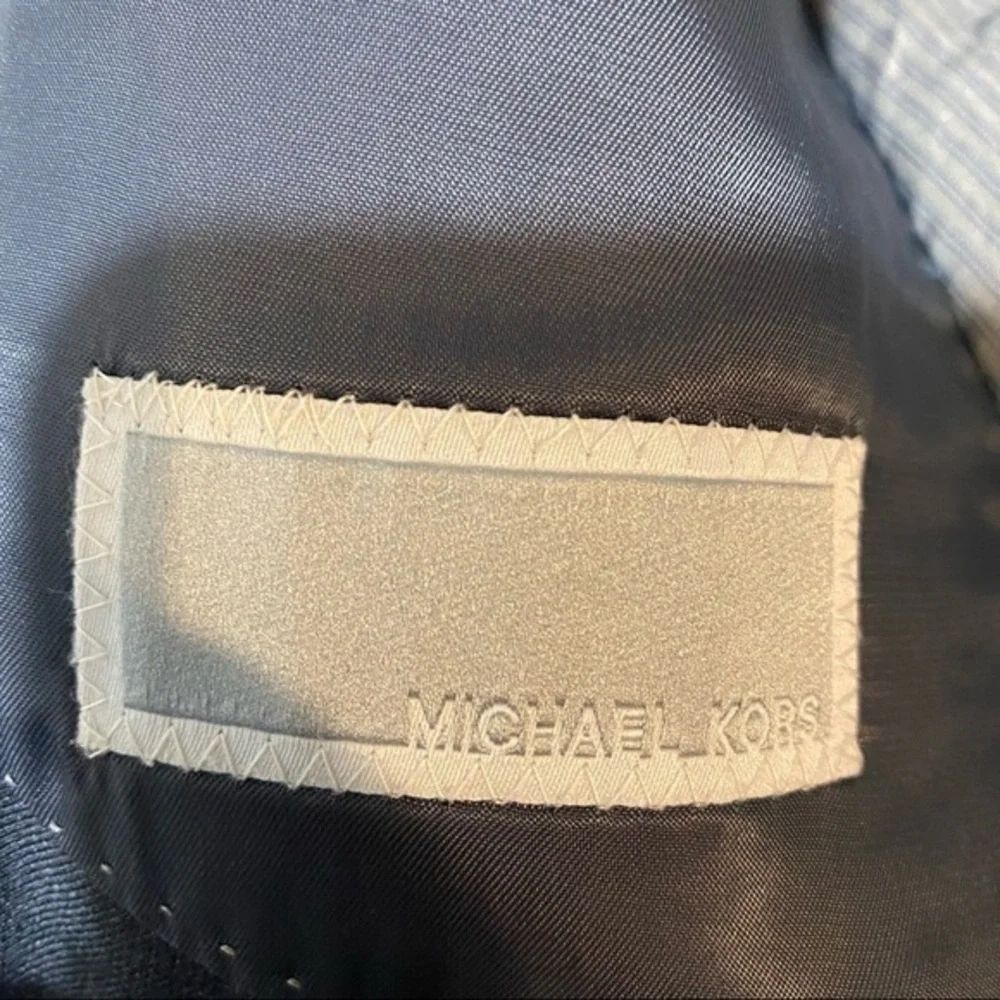 MICHAEL KORS 100% WOOL‎ GRAY 2 BUTTON BLAZER JACKET